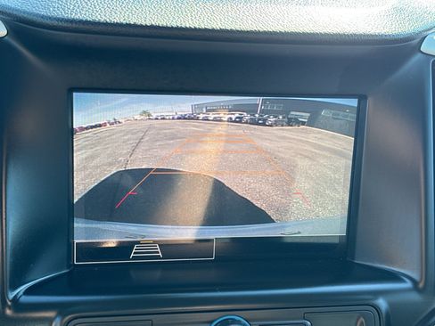 Used 2023 GMC Terrain SLE w/ Driver Convenience Package AWD/4WD image 19