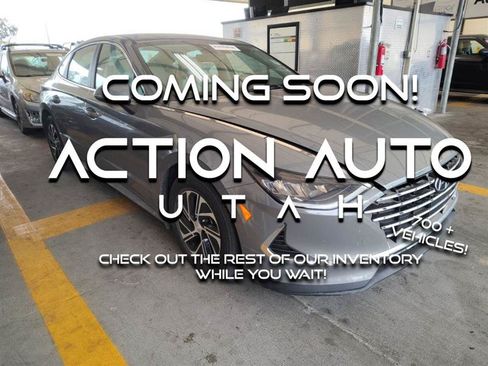 Used 2021 Hyundai Sonata Blue FWD image 1