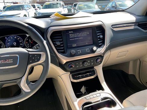 Used 2023 GMC Acadia Denali w/ Denali Ultimate Package AWD/4WD image 18