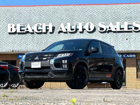 Used 2020 Mitsubishi Outlander Sport AWD image 1