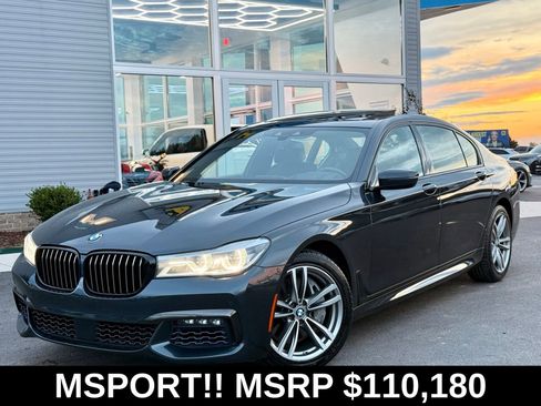 Used 2018 BMW 750i xDrive image 3