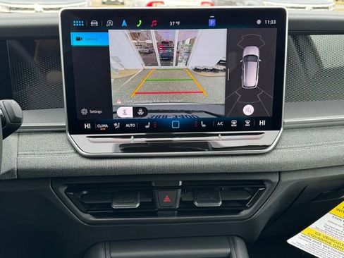 New 2025 Volkswagen Tiguan S image 34