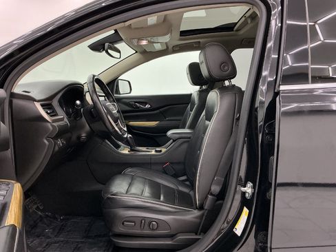 Used 2018 GMC Acadia Denali w/ Technology Package AWD/4WD image 16