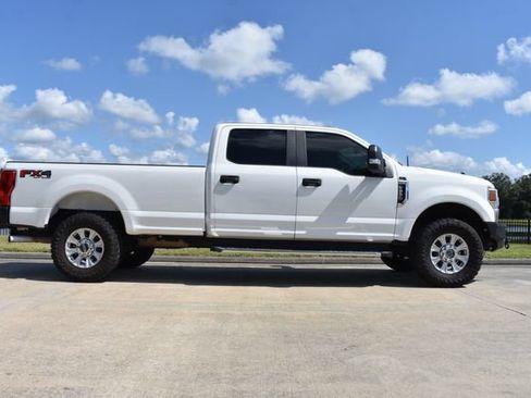 Used 2022 Ford F250 XL w/ STX Appearance Package AWD/4WD image 3