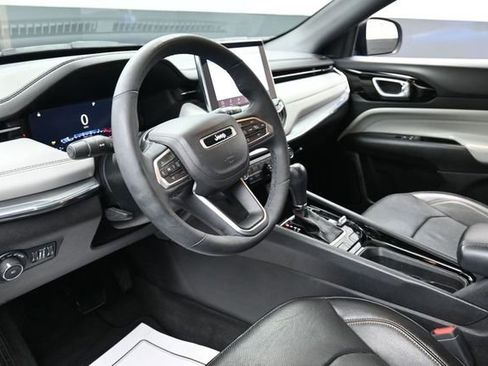 Used 2023 Jeep Compass Limited w/ Elite Group AWD/4WD image 14