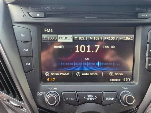 Used 2016 Hyundai Veloster Turbo image 30