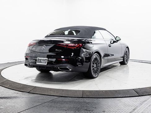 Used 2024 Mercedes-Benz CLE 450 4MATIC Cabriolet image 35