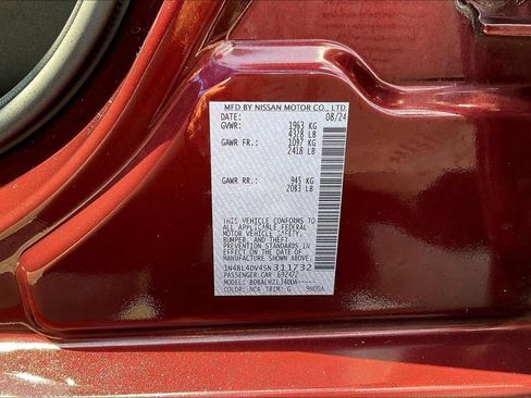 Used 2025 Nissan Altima 2.5 SV FWD image 22