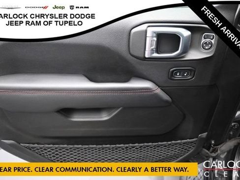 Used 2022 Jeep Gladiator Rubicon w/ Safety Group AWD/4WD image 34