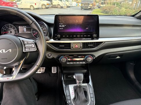 Certified 2023 Kia Forte GT-Line image 22