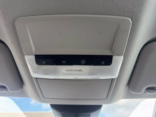 Used 2020 Nissan Sentra SV w/ Trunk Package FWD image 16