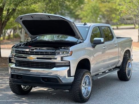 Used 2019 Chevrolet Silverado 1500 LT w/ All-Star Edition AWD/4WD image 39