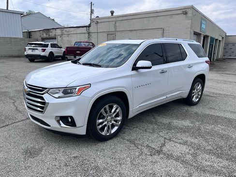 Used 2018 Chevrolet Traverse High Country AWD/4WD image 7