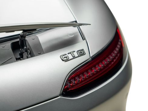 Used 2017 Mercedes-Benz AMG GT S image 24