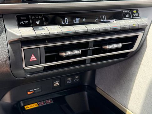 Used 2026 Toyota Camry LE w/ Convenience Package FWD image 26