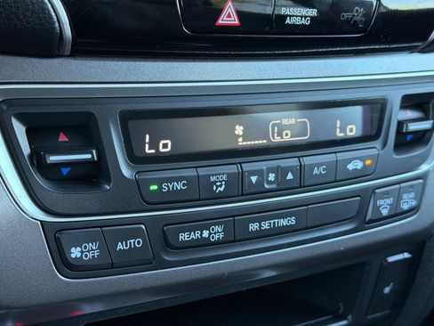 Used 2023 Honda Passport EX-L image 19