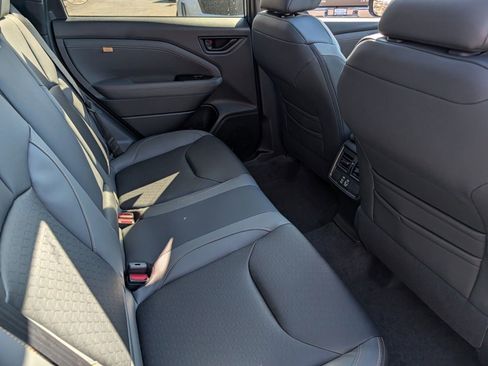 New 2026 Subaru Forester Wilderness AWD/4WD image 28