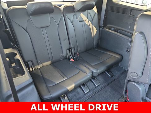 Used 2023 Kia Sorento SX image 13