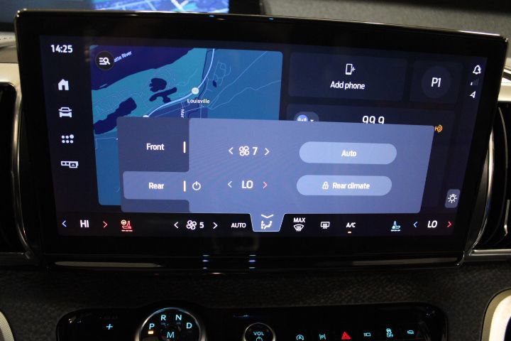 Used 2025 Ford Expedition Tremor AWD/4WD image 57