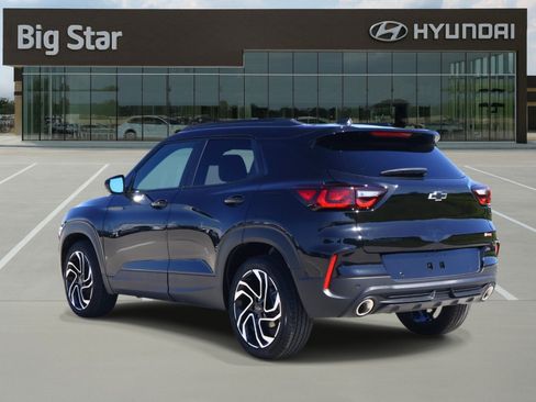 Used 2026 Chevrolet TrailBlazer RS w/ Driver Confidence Package FWD image 3