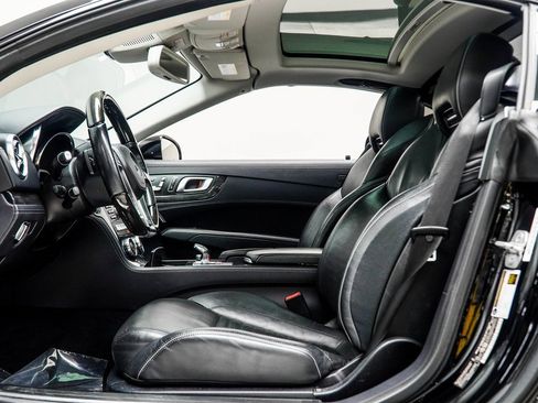 Used 2014 Mercedes-Benz SL 550 image 41