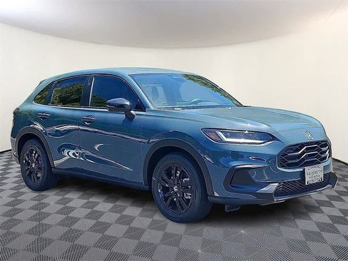 New 2026 Honda HR-V Sport image 2