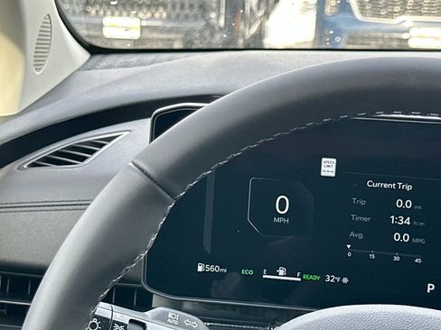 New 2026 Kia Carnival SX image 24