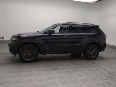 Used 2016 Jeep Grand Cherokee Laredo 75th Anniversary AWD/4WD image 2