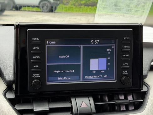 Used 2019 Toyota RAV4 XLE AWD/4WD image 13