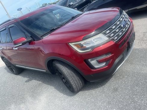 Used 2017 Ford Explorer Limited AWD/4WD image 7