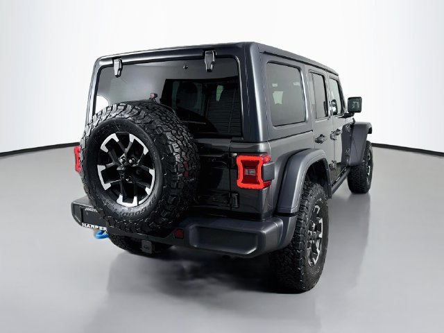 Used 2024 Jeep Wrangler Unlimited Rubicon 4xe w/ Dual Top Group AWD/4WD image 7