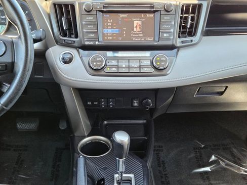 Used 2015 Toyota RAV4 Limited AWD/4WD image 14
