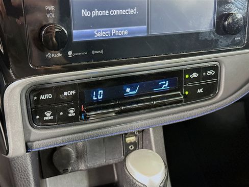 Used 2019 Toyota Corolla SE w/ SE Premium Package image 23