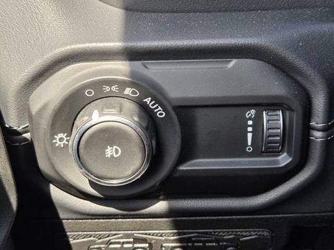 New 2026 Jeep Wrangler Sahara AWD/4WD image 22