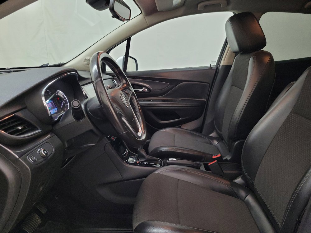 Used 2019 Buick Encore Preferred w/ Safety Package AWD/4WD image 17