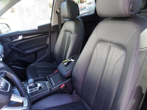 Used 2019 Audi Q5 2.0T Premium Plus w/ Premium Plus Package AWD/4WD image 22