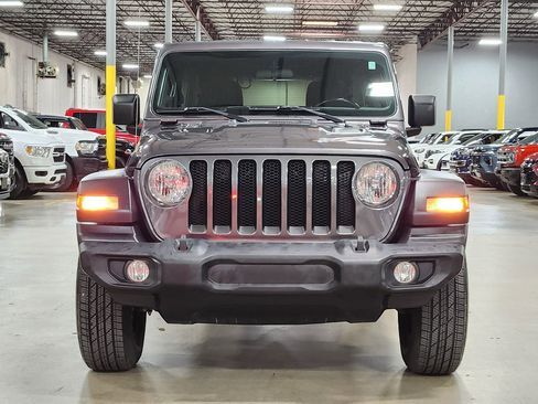 Used 2021 Jeep Wrangler Unlimited Sport AWD/4WD image 2
