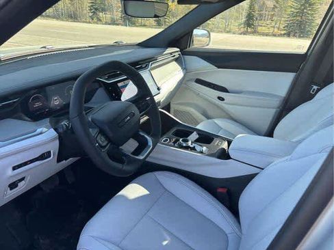 New 2026 Jeep Cherokee Limited AWD/4WD image 23
