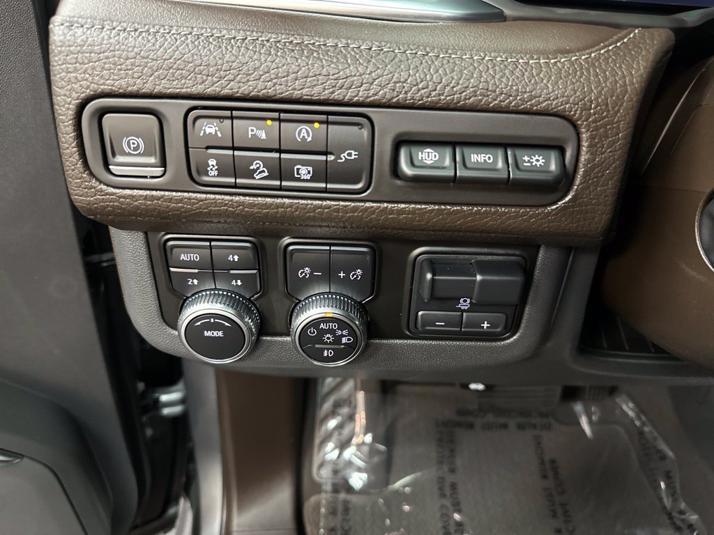 Used 2022 GMC Yukon XL Denali w/ Max Trailering Package AWD/4WD image 35