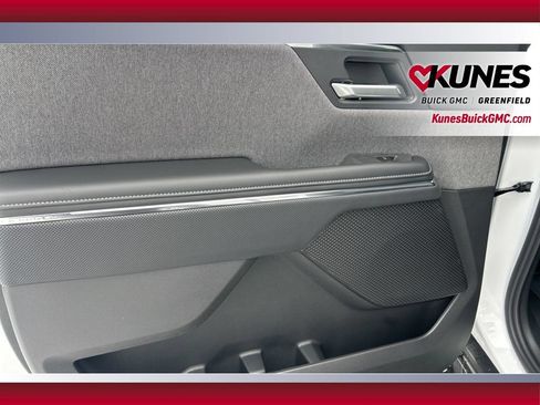 New 2026 GMC Sierra EV Elevation AWD/4WD image 38