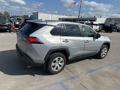 Used 2023 Toyota RAV4 LE image 22