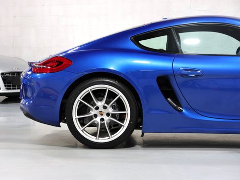 Used 2014 Porsche Cayman RWD image 70