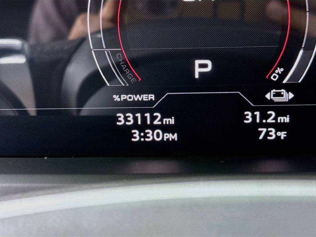 Used 2023 Audi e-tron GT Prestige AWD/4WD image 12