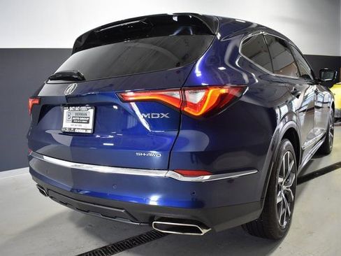 Used 2023 Acura MDX SH-AWD w/ Technology Package image 8