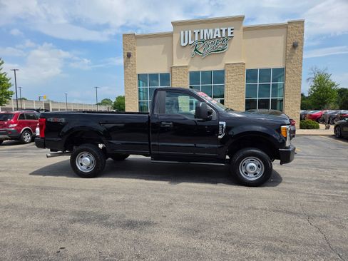 Used 2017 Ford F250 XL w/ Snow Plow Prep Package AWD/4WD image 1