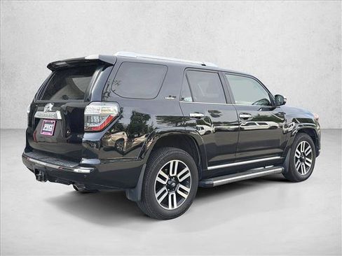 Used 2018 Toyota 4Runner Limited AWD/4WD image 5