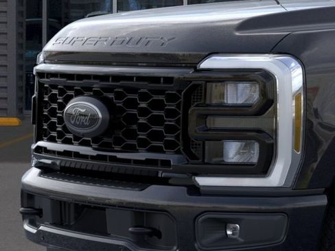 New 2026 Ford F250 Lariat AWD/4WD image 17