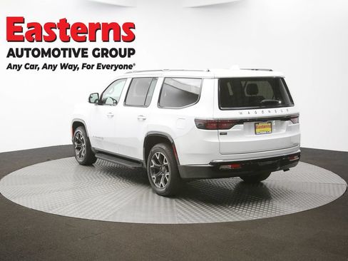 Used 2023 Jeep Wagoneer Series III w/ Preferred Equipment Group RWD image 62
