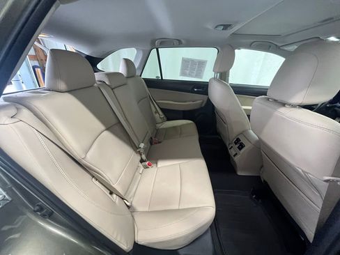 Used 2019 Subaru Outback 2.5i Limited w/ Popular Package #2 image 25