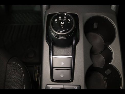 Used 2023 Ford Bronco Sport Badlands image 11